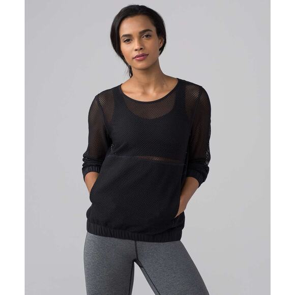 Lululemon Mesh On Mesh Pop Over in Black Sz 6 / 8 - Picture 1 of 10